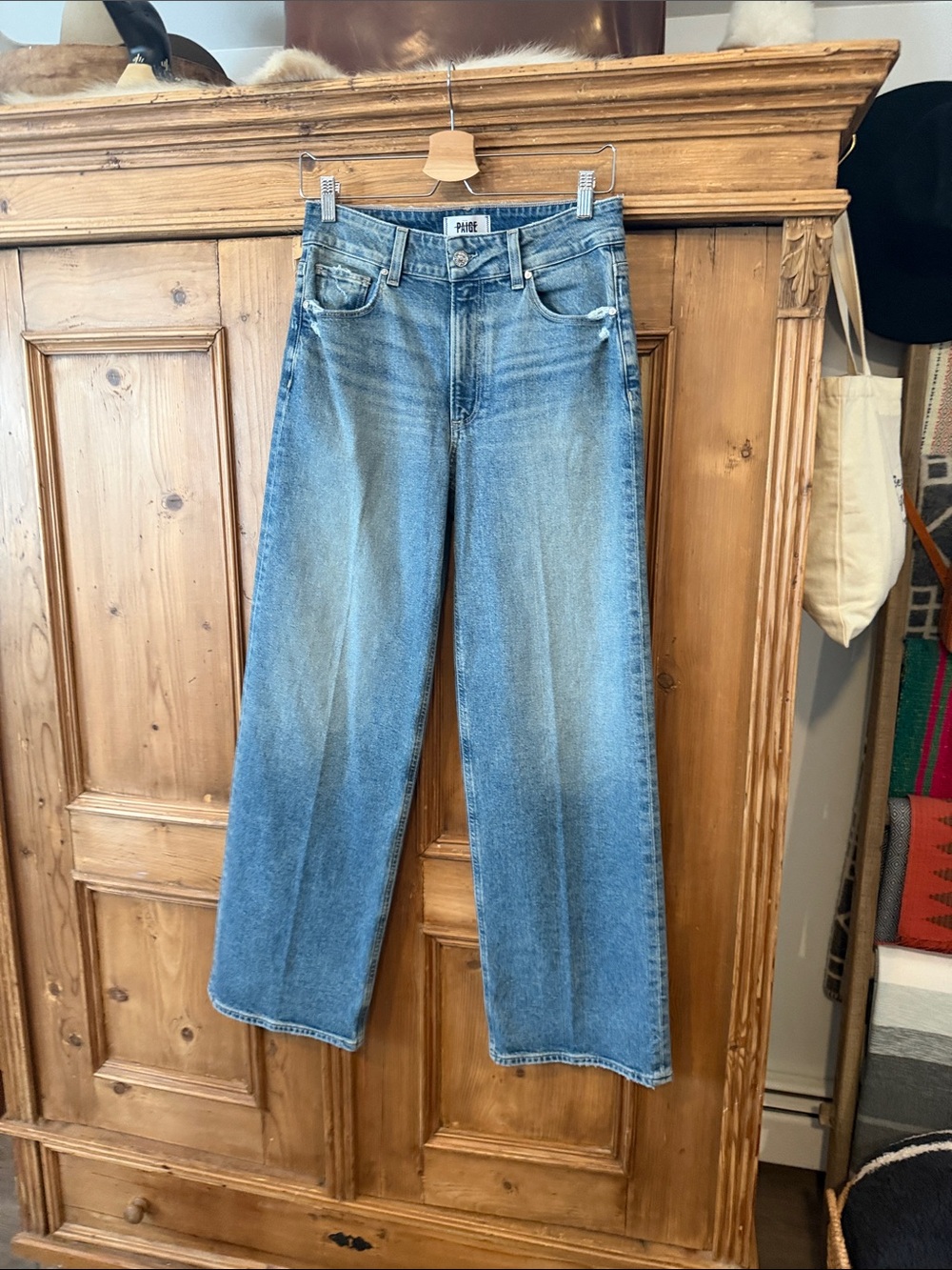 Paige Sasha Jeans - Picture 4 of 12